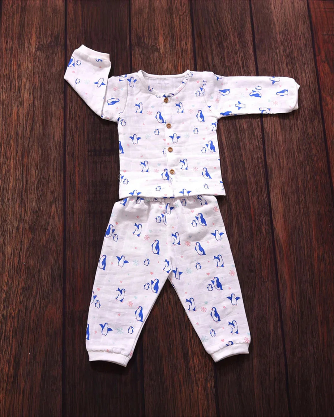 PYJAMAS PENGUIN PRINT